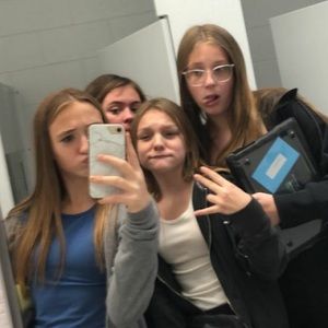 Meet your Posher, Sofia